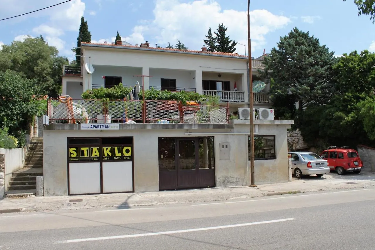 Apartments With A Parking Space Novi Vinodolski - 10270