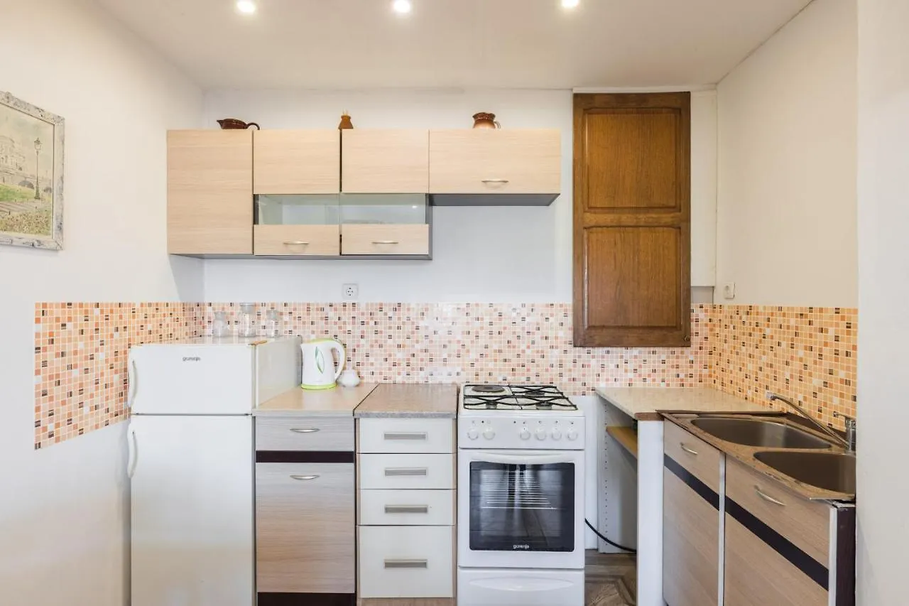 Apartments With A Parking Space Novi Vinodolski - 10270