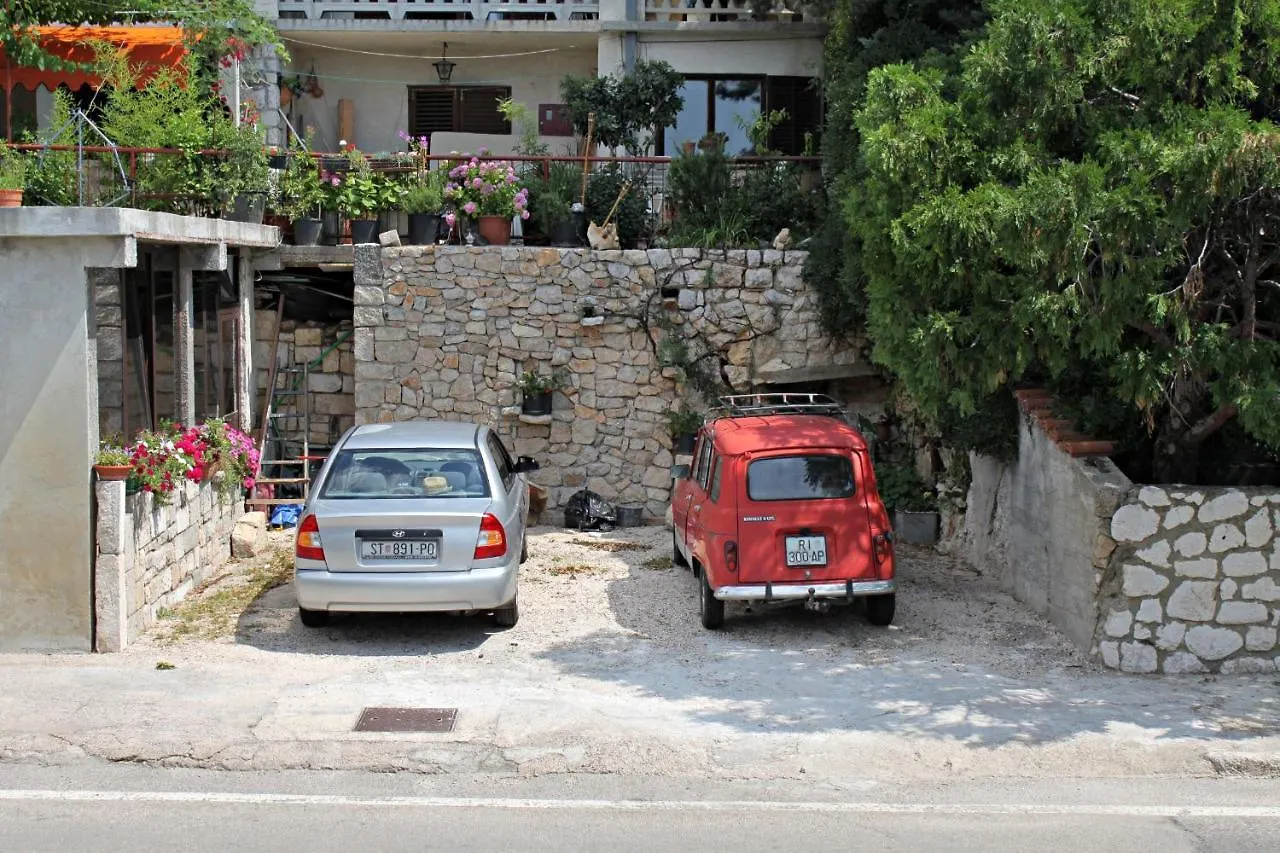 Apartments With A Parking Space Novi Vinodolski - 10270 0*,  Croatia